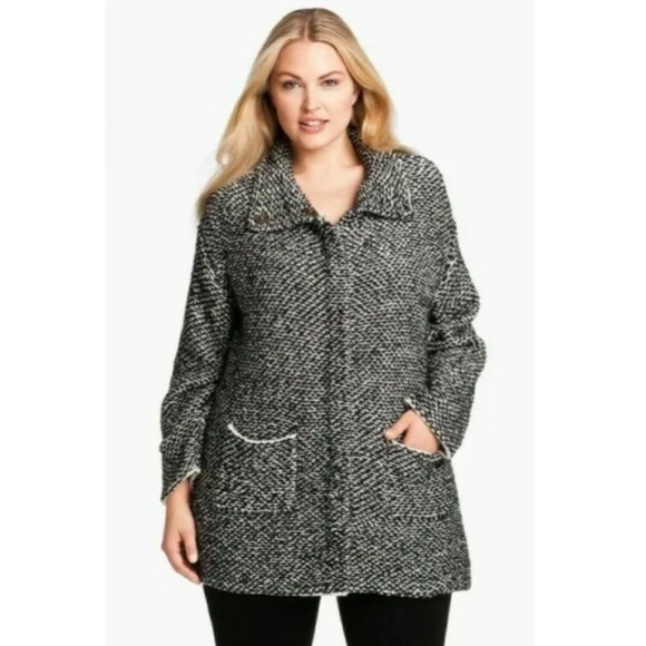 Eileen Fisher Sweaters - Eileen Fisher Black and White knit snap front jacket sweater size: XL